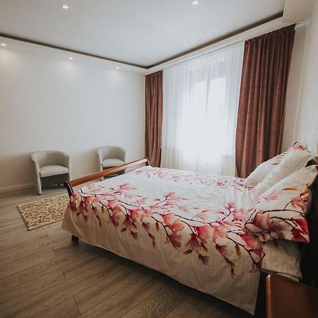 Endlich Zuhause Hotel Nagyszeben Kültér fotó