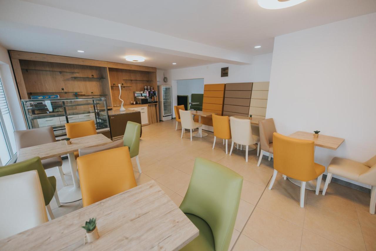 Endlich Zuhause Hotel Nagyszeben Kültér fotó