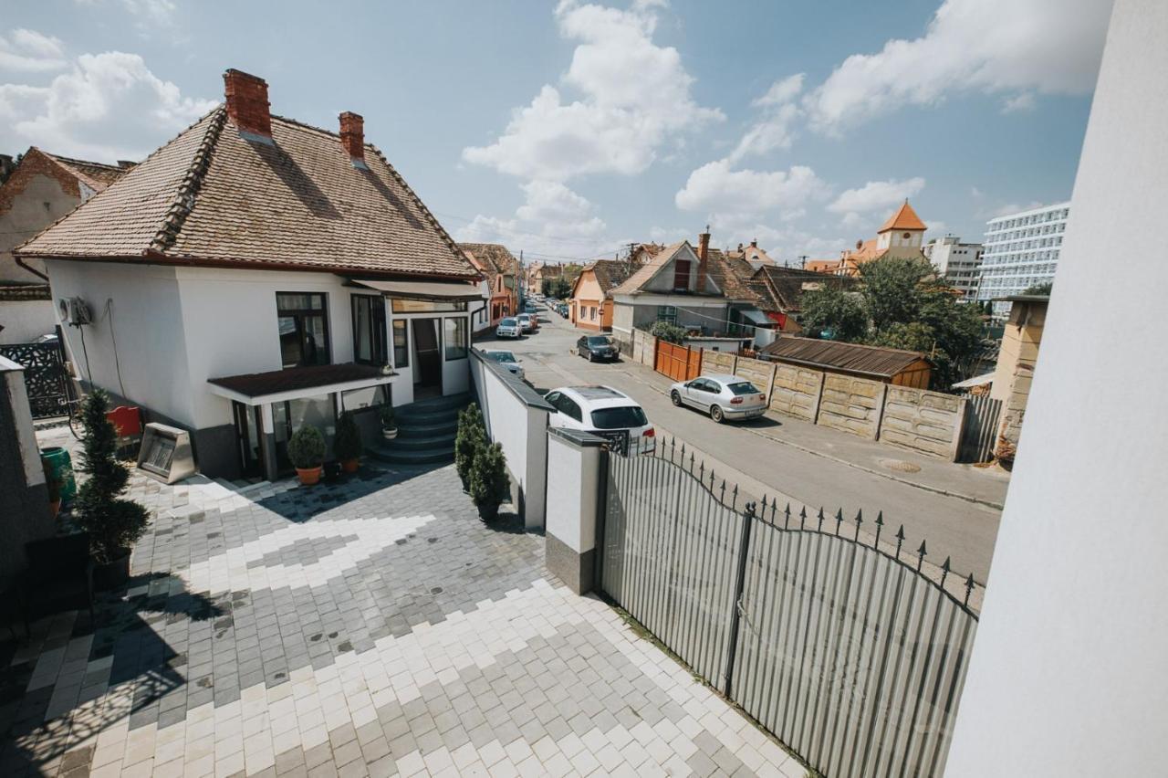 Endlich Zuhause Hotel Nagyszeben Kültér fotó